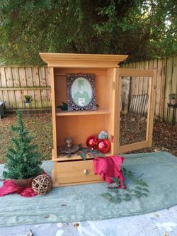26" Pine Hutch Display Curio cabinet with drawer Beveled glass door
