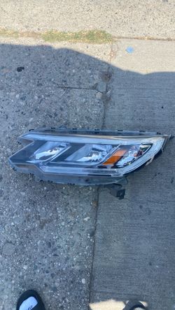 Headlamp Assembly HONDA CRV Left 15 16 LH LIGHT *MINOR SCUFFS*