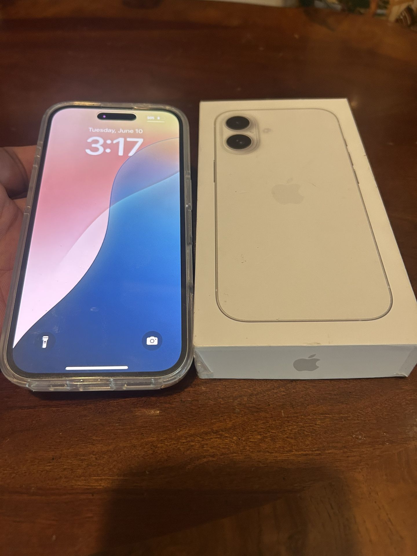 iPhone 16 Unlocked