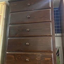 5 Drawer Pine Brown Color