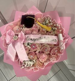 Graduation bouquet flowers