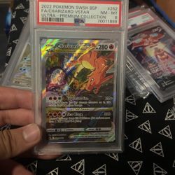 Charizard Vstar PSA 8