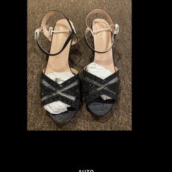 Brand NEW Dream Pairs Wimens Black Glitter party heels 6 special occasion shoe