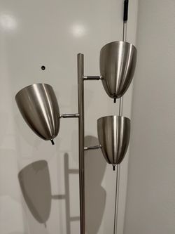 Silver lamp￼