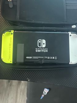 Nintendo switch with micro sd 256gb (READ DESCRIPTION)