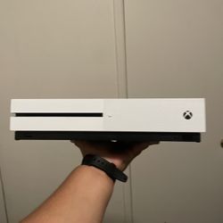 X Box One S