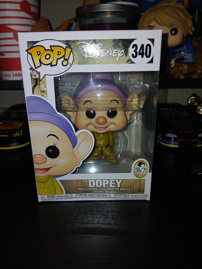 Brand New Disney 7 Dwarfs Dopey #340 Funko Pop