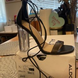 Wrap Around High Heels 