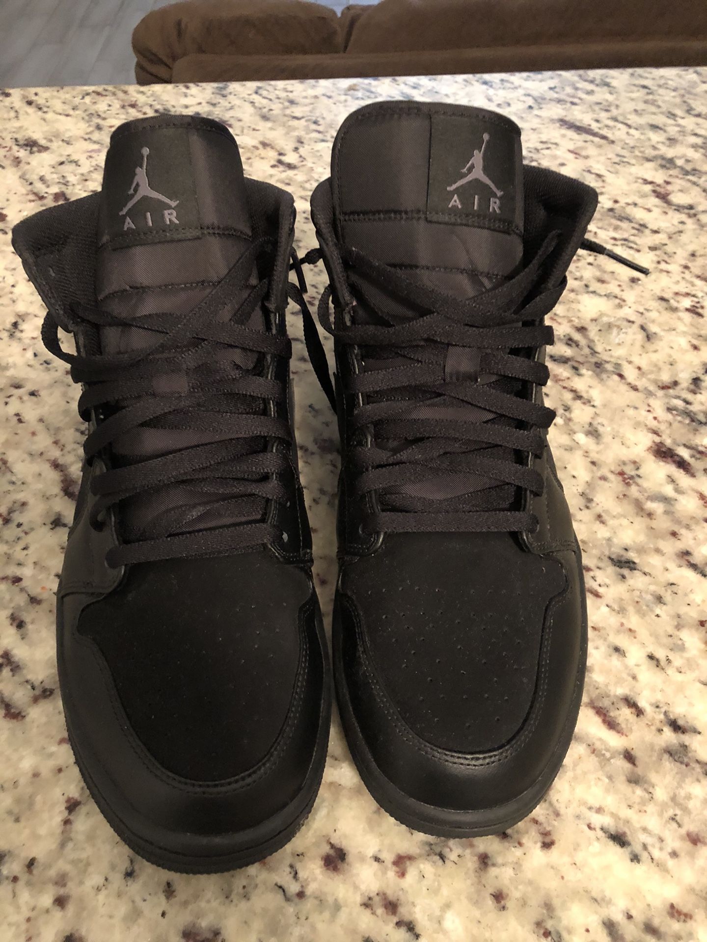 Jordan 1 (SZ 13)