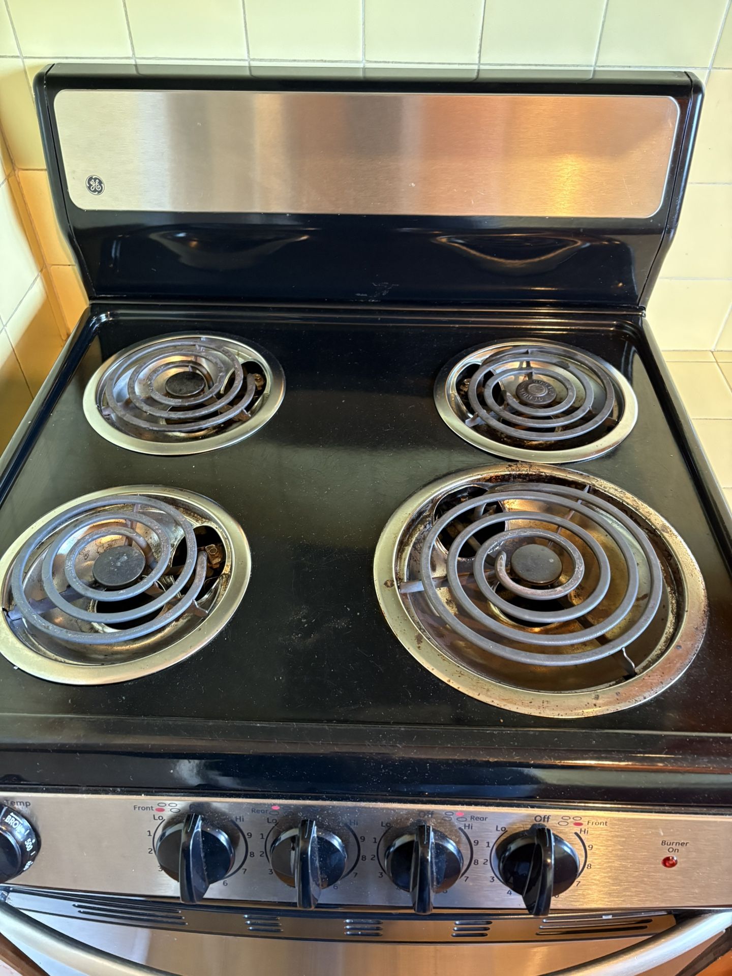 GE Electric range.  24 Inch 
