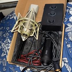 Audio Recording Interface And Two Mics 