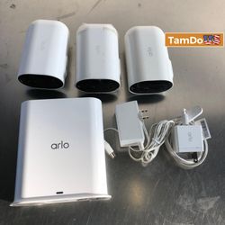 Arlo Pro 4 XL Spotlight 3-Cam Security Bundle VMS4352P-1CCNAS, 2K HDR