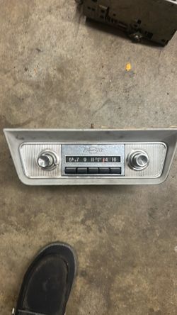 1960 GM Radio’s tested and working