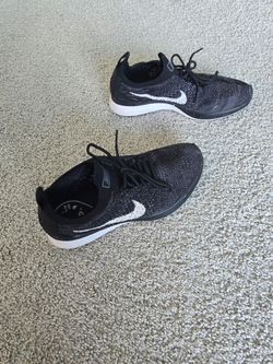 Nike WOMENS Size 7.5