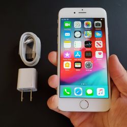 iPhone 6 - UNLOCKED - Like New  