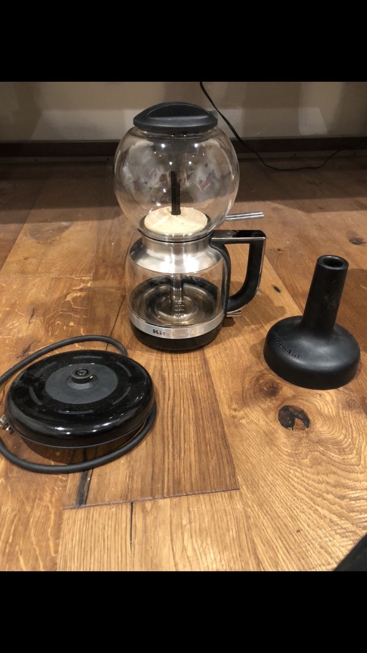 Kitchen Aid Siphon Coffee Brewer: Model #: KCM0812OB