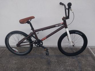 Mid School 2005 Specialized FUSE 2 BMX Flatland Freestyle Bike 20" Boy's Bicycle