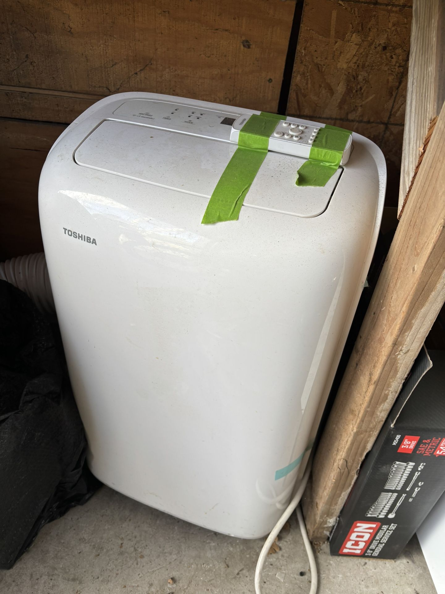 Window AC Unit