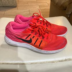 Nike Running Shoes Women Size 9