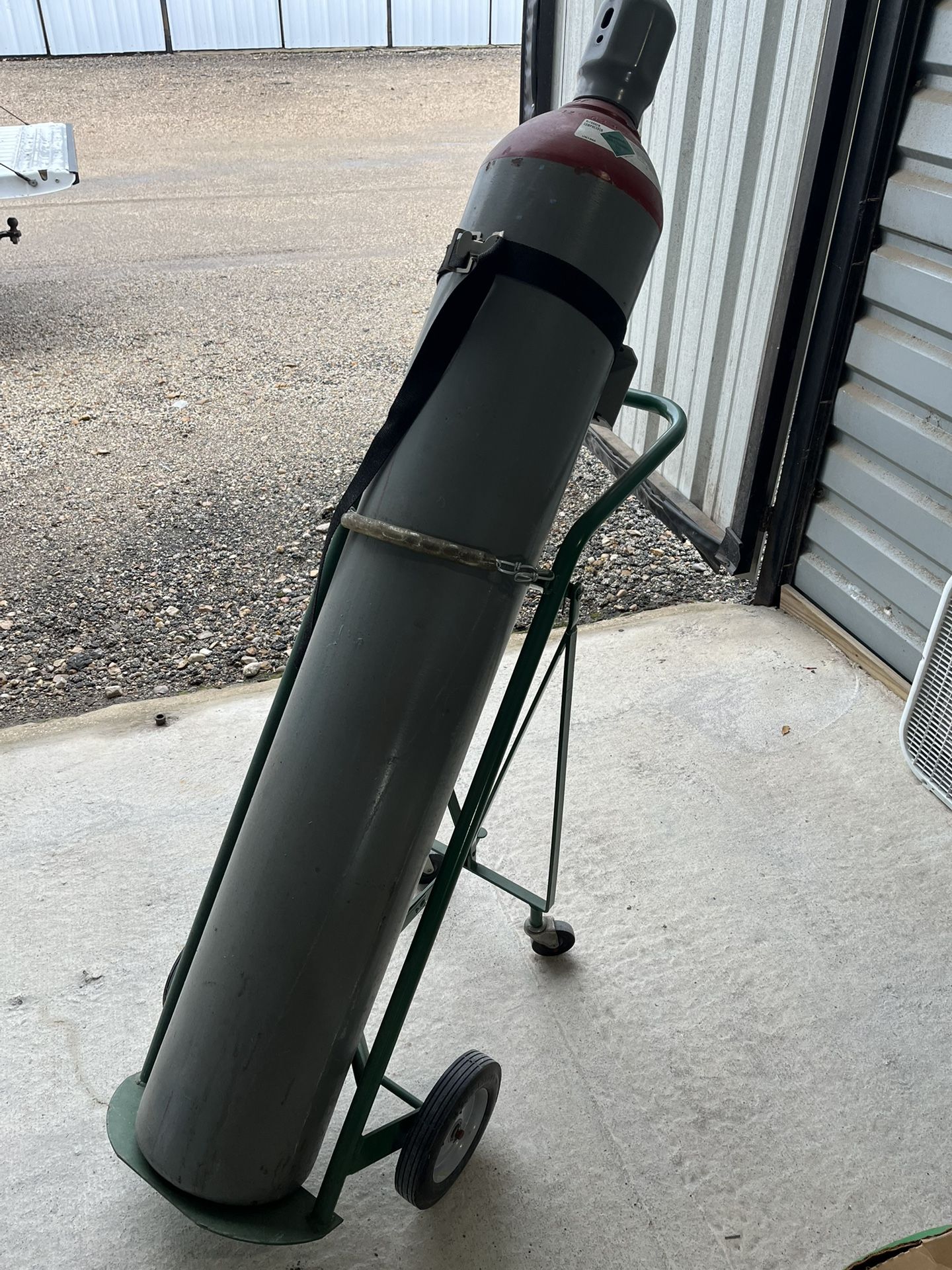 300 CF Welding Cylinder and Cart