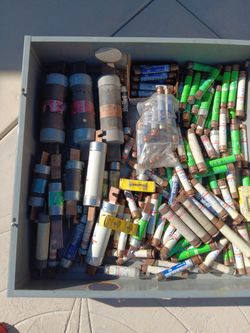 Fuses 600v or 250v