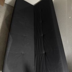 Black Futon.