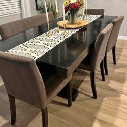 Dining Room Table 