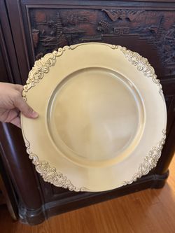 Vintage Style Gold Chargers Plates