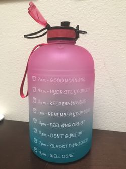 Water Bottle 1 Gallon .