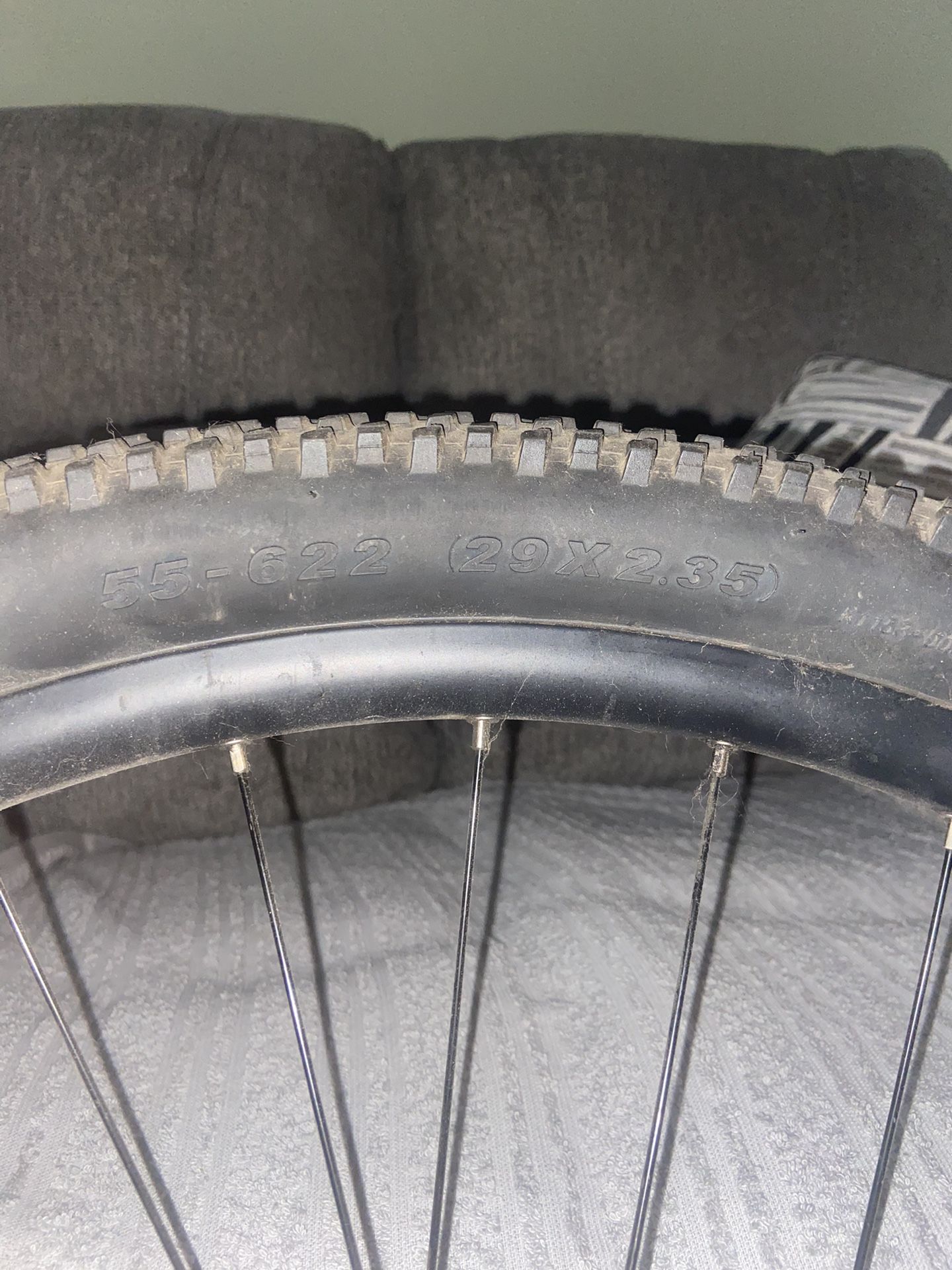 29in Mountain Bike Rim (LOOK AT DESCRIPTION)