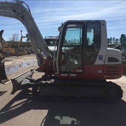 18,000lbs Takeuchi TB290 Mini Excavator