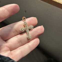 Cross Pendant 