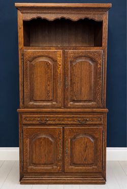 2 Piece Oak Wall Unit / Entertainment Center