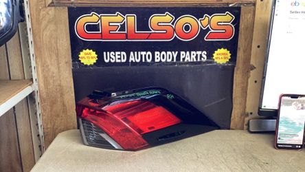 19 24 Toyota RAV4 RH Tail Light LED OEM.