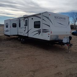 2014 Forest River Rockwood Ultralight 32 Ft Camper With Three Slide Outs