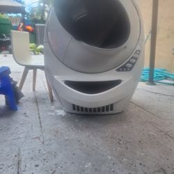 Litter Robot Electric Cat Litter