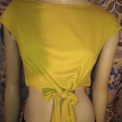 SHEIN Short Sleeve Yellow Crop Top Size Small 
