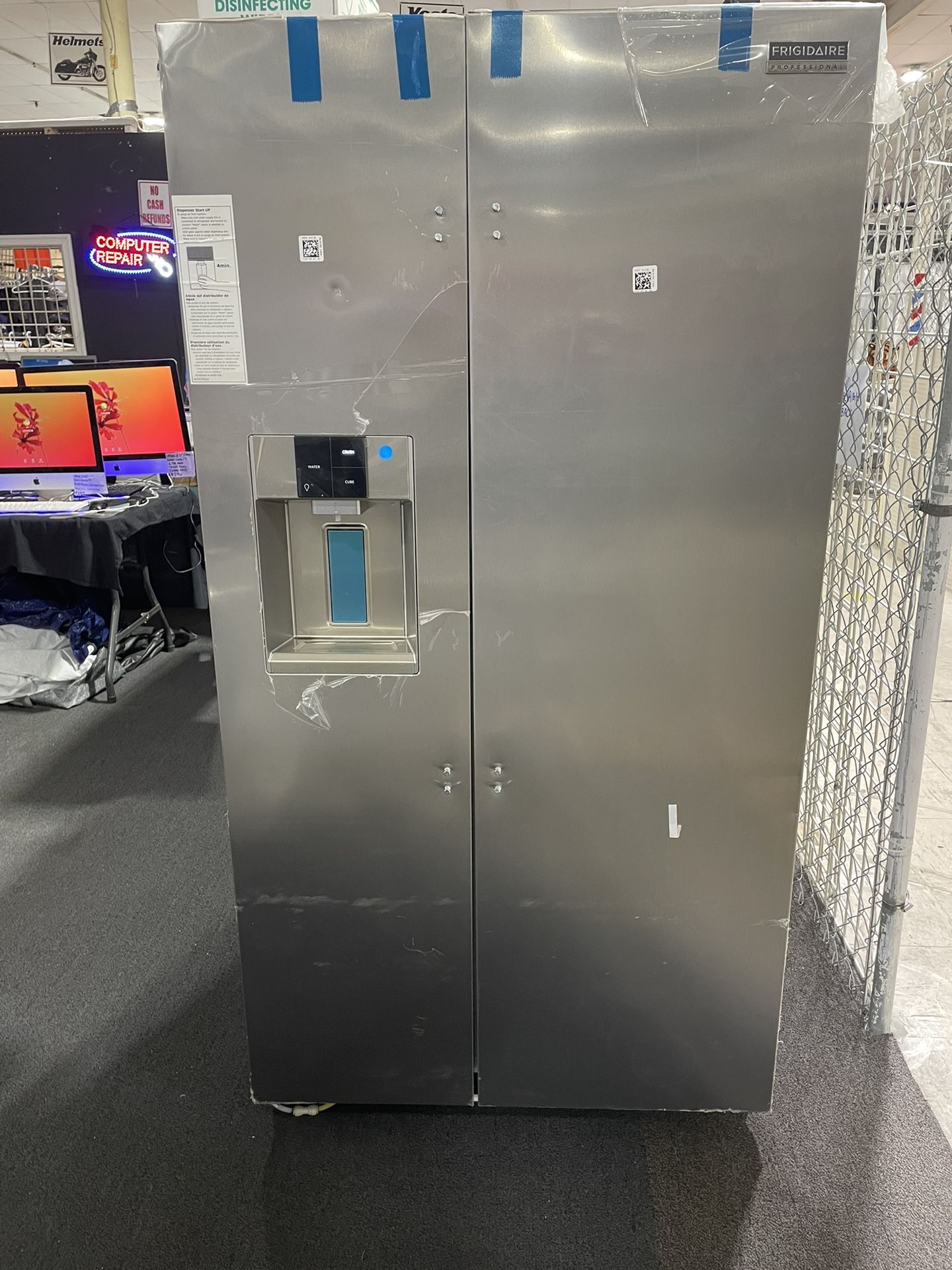 New Frigidaire Refrigerator With Warranty 