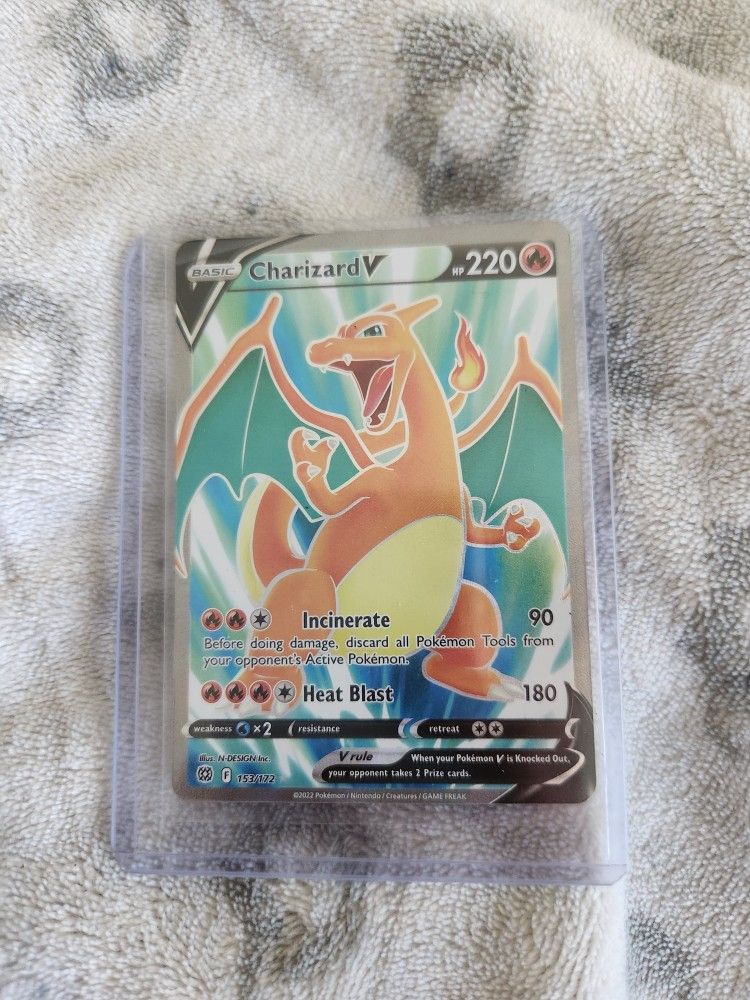 Charizard V (Full Art)