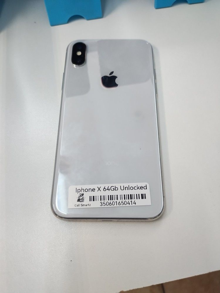 Factory Unlocked iPh X Clean New Condition With Charger And Warranty 💯 @ Cell Smartz 🥰
