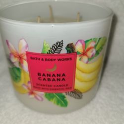 Bath And Body Works Candle 