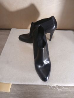 Nine West black ankle boots