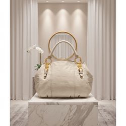 Makowsky Leather bag