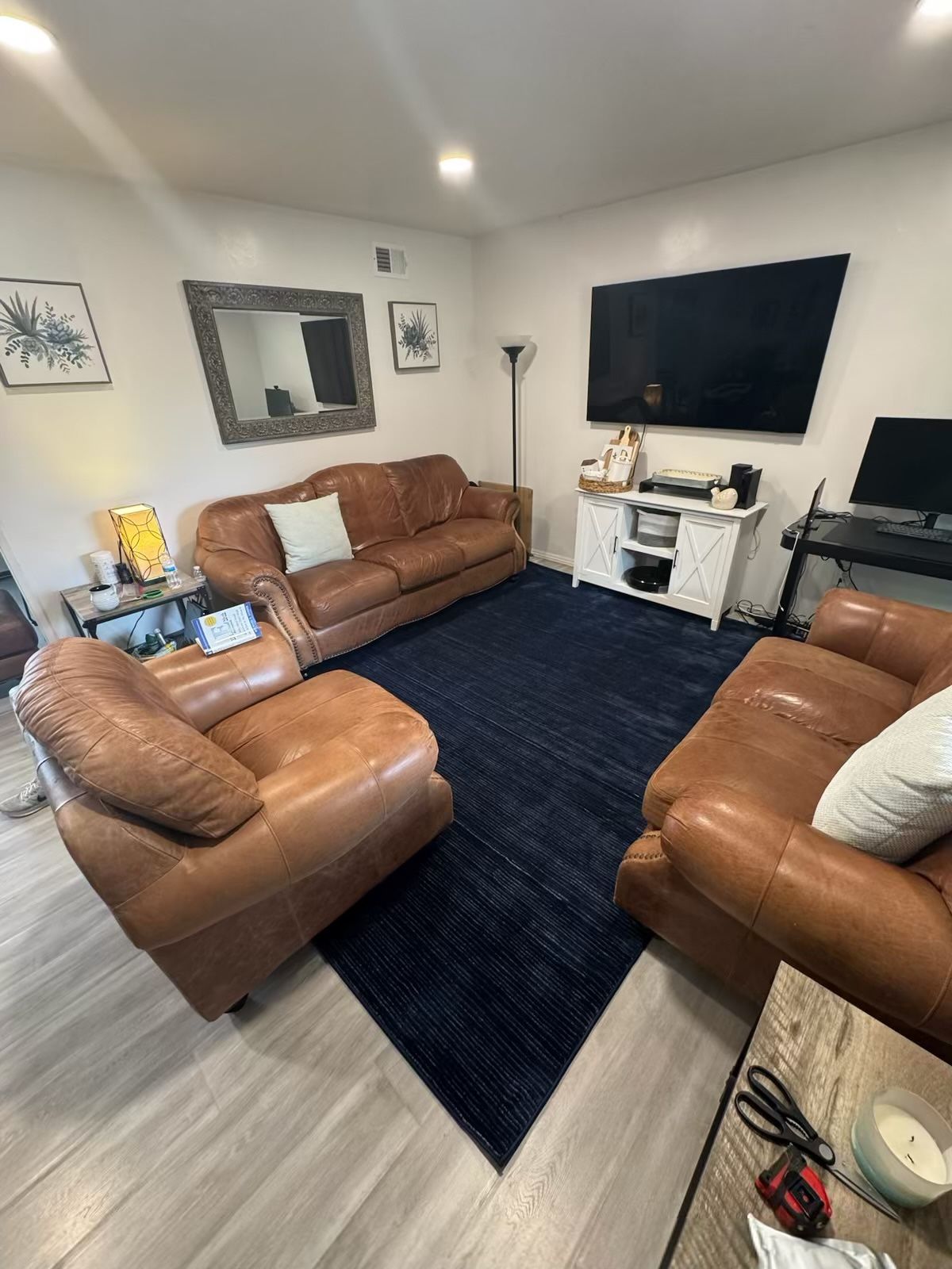 Free Leather Couches 