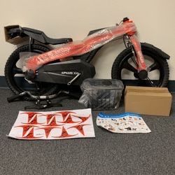 BRAND NEW Kids Bike With Training Wheels