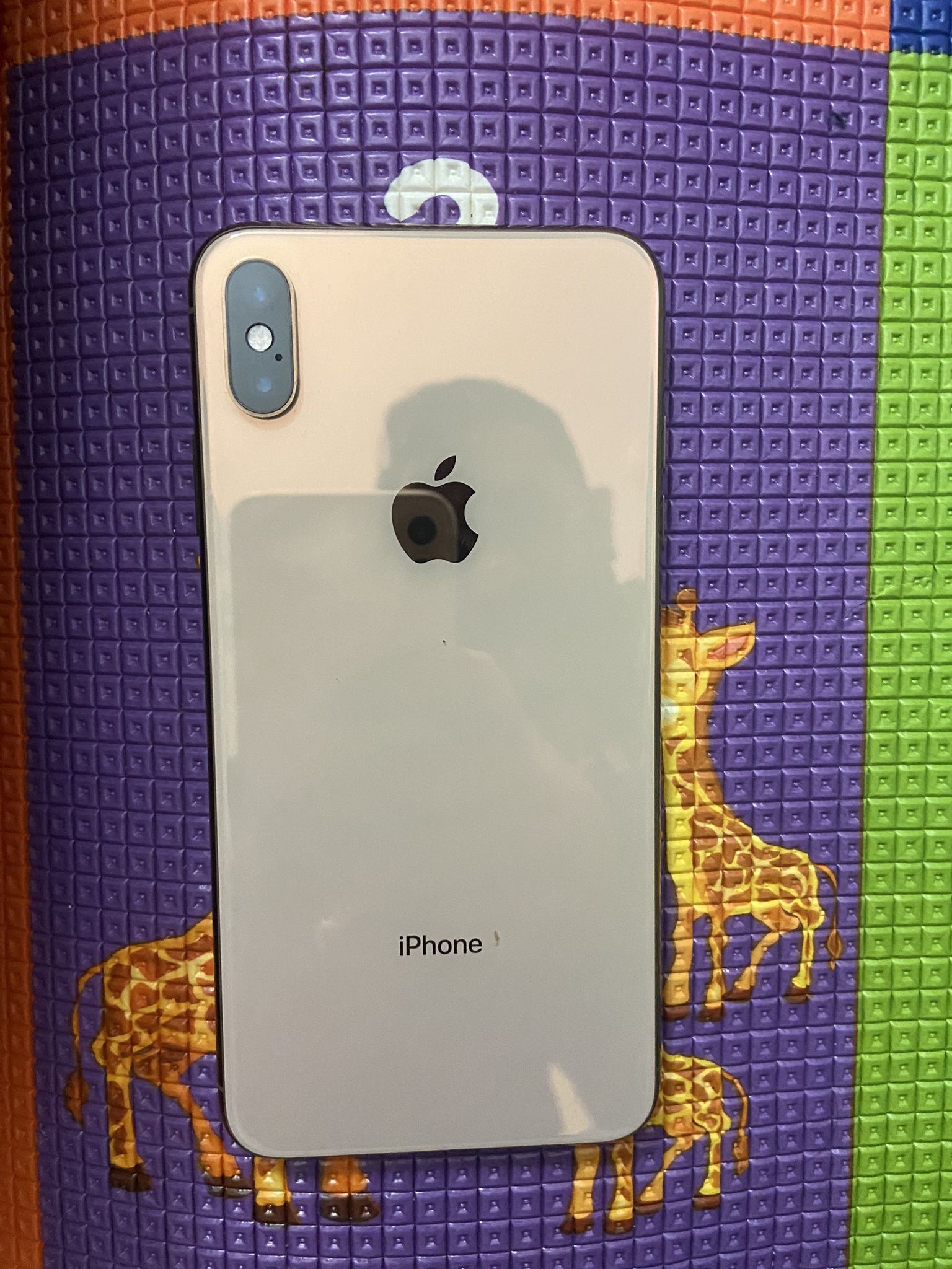 iPhone XS Max 64 Gb Unlocked (firm Price)