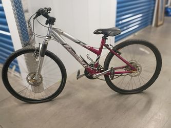Diamondback Sorrento Mountain Bike (Project / Parts Bike) — $40 CASH