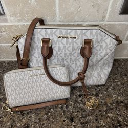Michael Kors Wallet and Messenger Bag