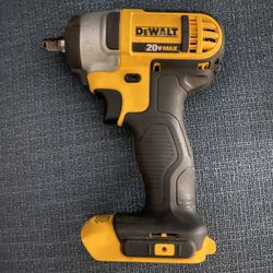 DEWALT 3/8  20 VOLTS  IMPACT WRENCH USED VERY GOOD CONDITION  ( No Battery No Charger  )