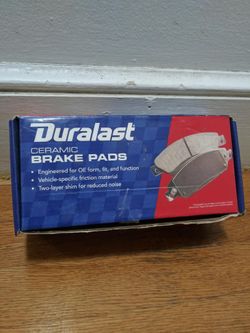 Duralast Ceramic Brake Pads 4 Altogether 2 Big Ones And 2 Small Ones